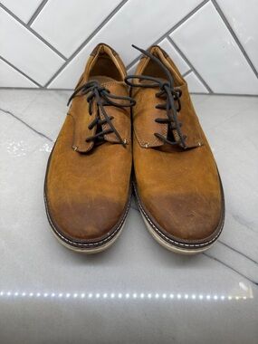 Johnston & Murphy Brown Suede Lace-Up Casual Oxfords
